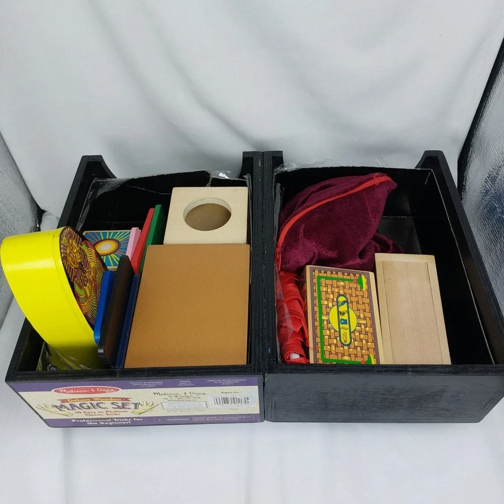 Melissa & Doug Deluxe Wooden Magic Set 8 Classic Tricks‎ *READ